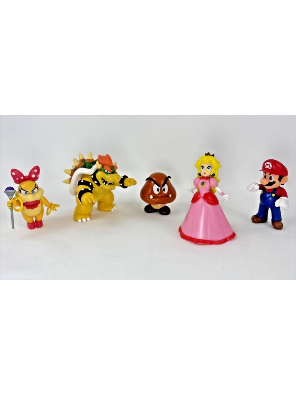 Jakks Super Mario Lot Mario Peach Bowser Wendy Goomba